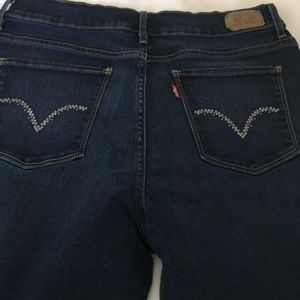 Levi's Bootcut Jeans